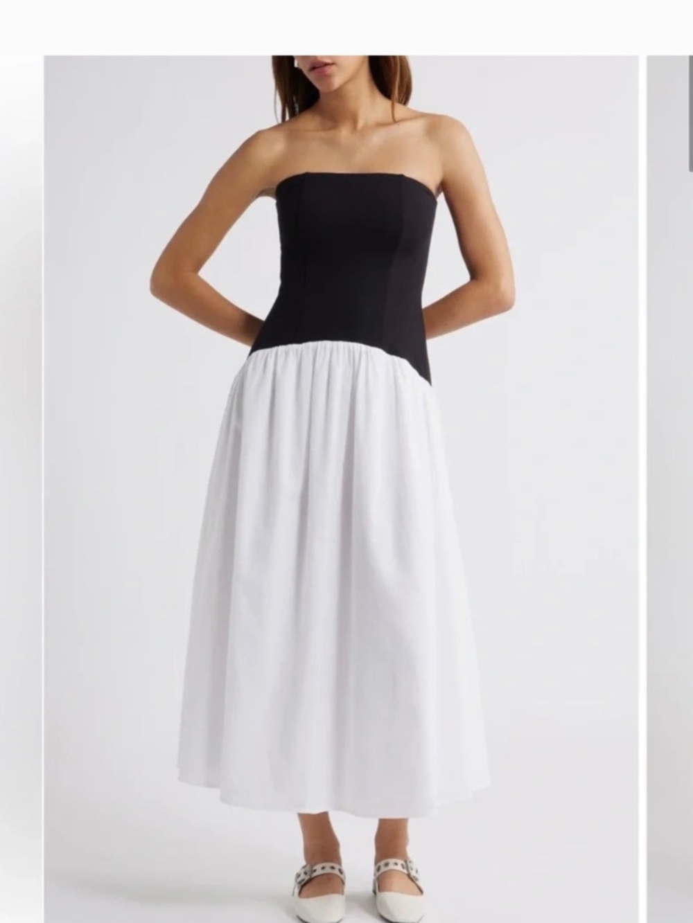 Elegant Black and White Strapless Dress